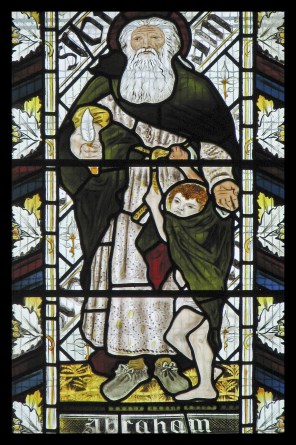 성조 아브라함과 이사악_by William Morris_photo by Lawrence OP_in the church of All Saints in Cambridge_England.jpg